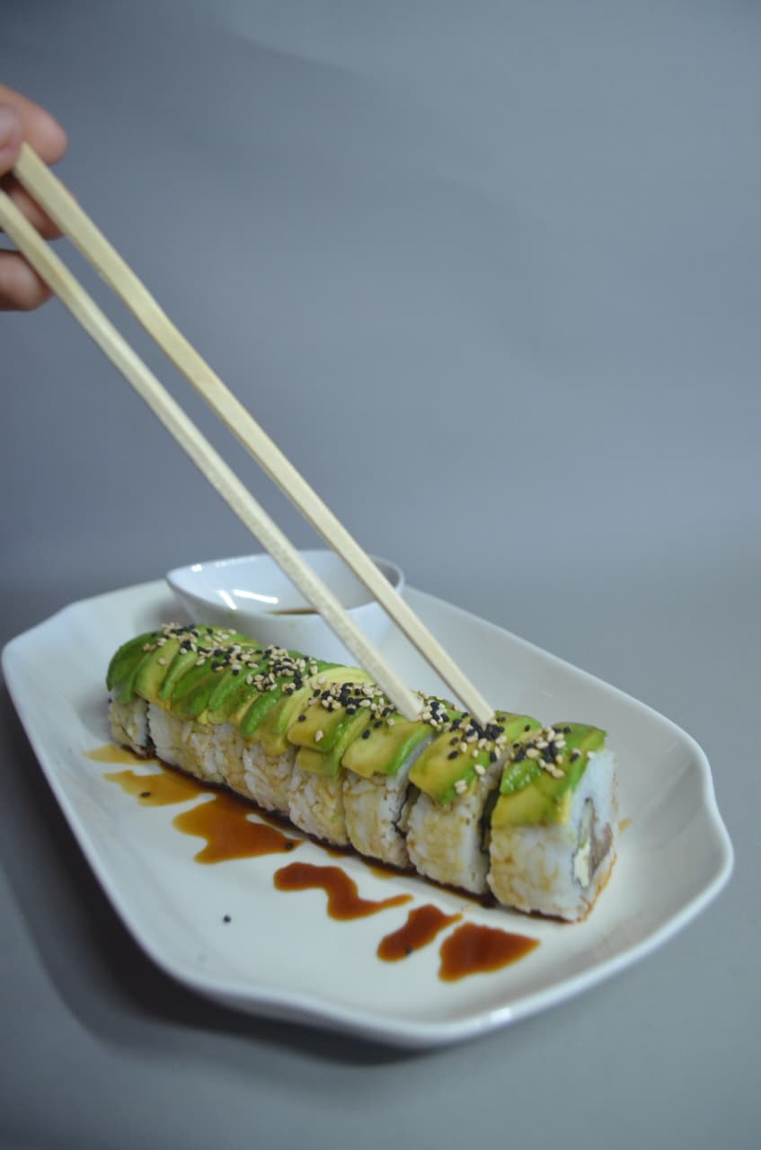 AVOCADO ROLL